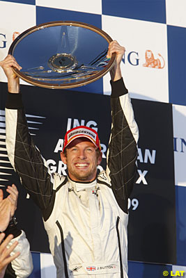 Jenson Button wins at Albert Park